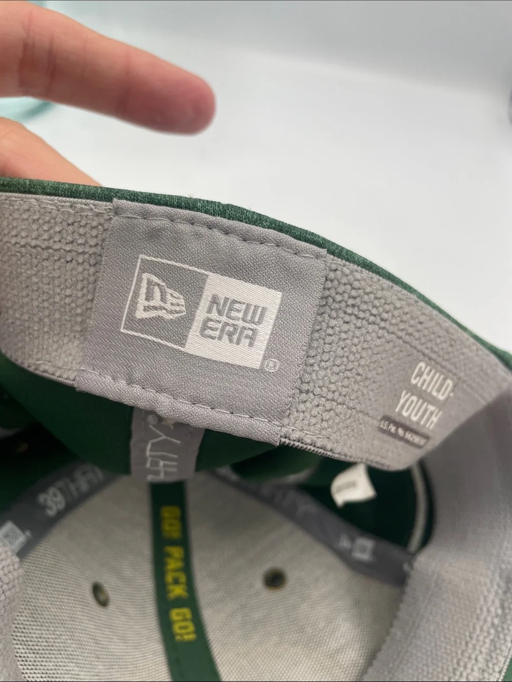Green & Gold Youth Cap with Team Logo. NFL. New Era Cap Co. Packers. Preowned.